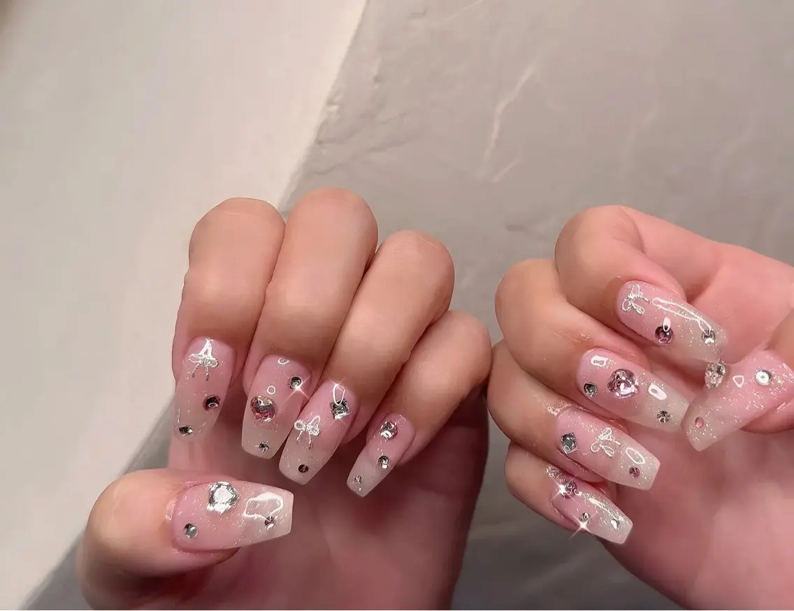 ネイル NailSalon✨ Écrinエクランのネイルデザイン