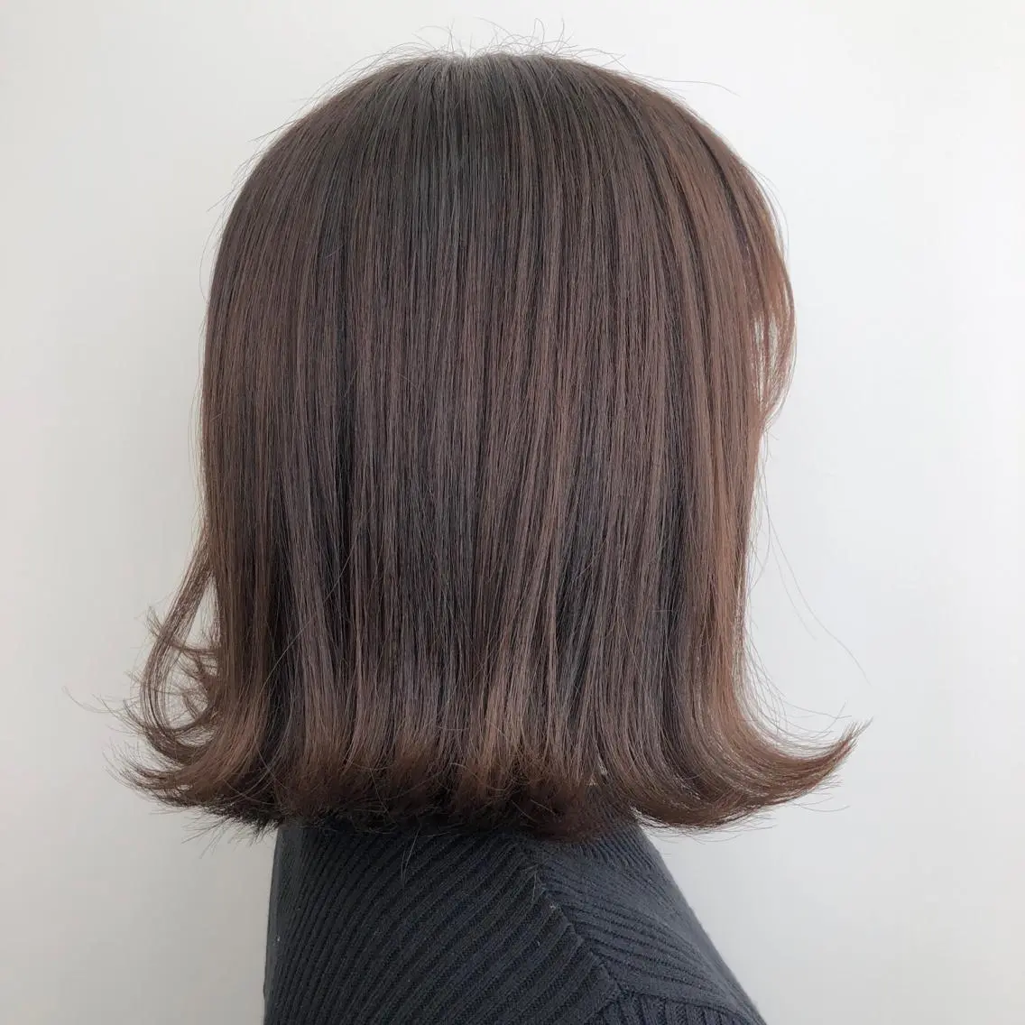 ミディアム カラー ブラウンカラー ピンクカラー ピンクブラウン 【透明感、艶髪】西村 有司のヘアスタイル