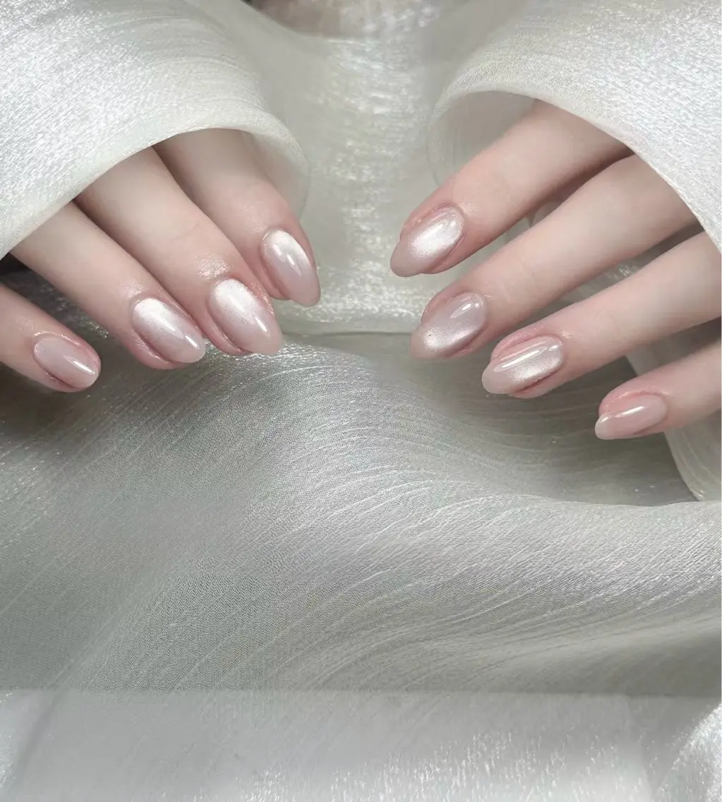 ネイル マグネットネイル マグネットワンカラー ワンカラーネイル ハンドネイル YUAN Nailのネイルデザイン