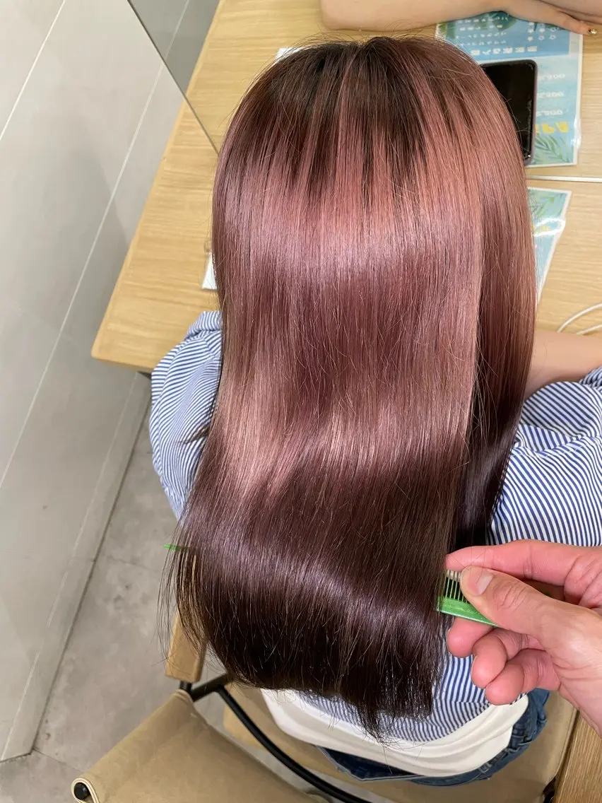 ロング 京谷 日向のヘアスタイル
