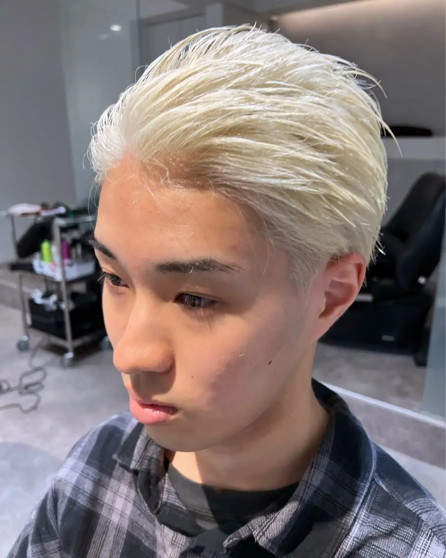ショート カラー ブロンド ホワイトブロンド 💎透明感カラー特化 💎TAISEIのヘアスタイル
