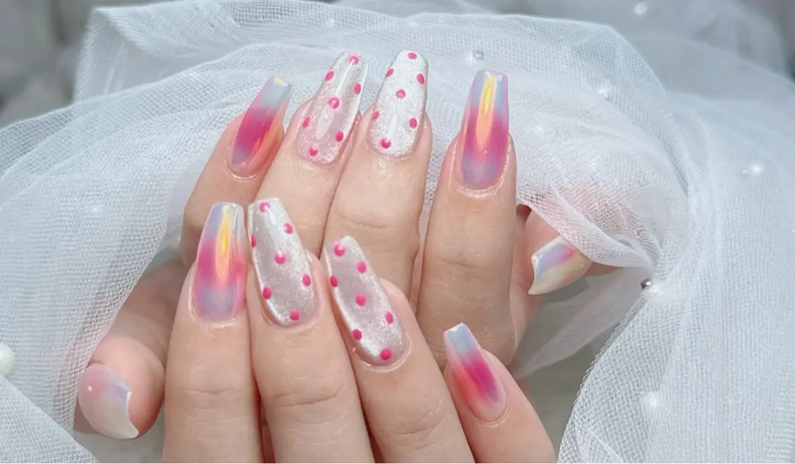 ネイル ハンドネイル ハンドケア Naomi nailのネイルデザイン