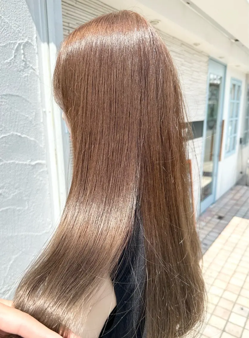 【2・3回目の方限定】カラー+トリートメント ¥9130の写真