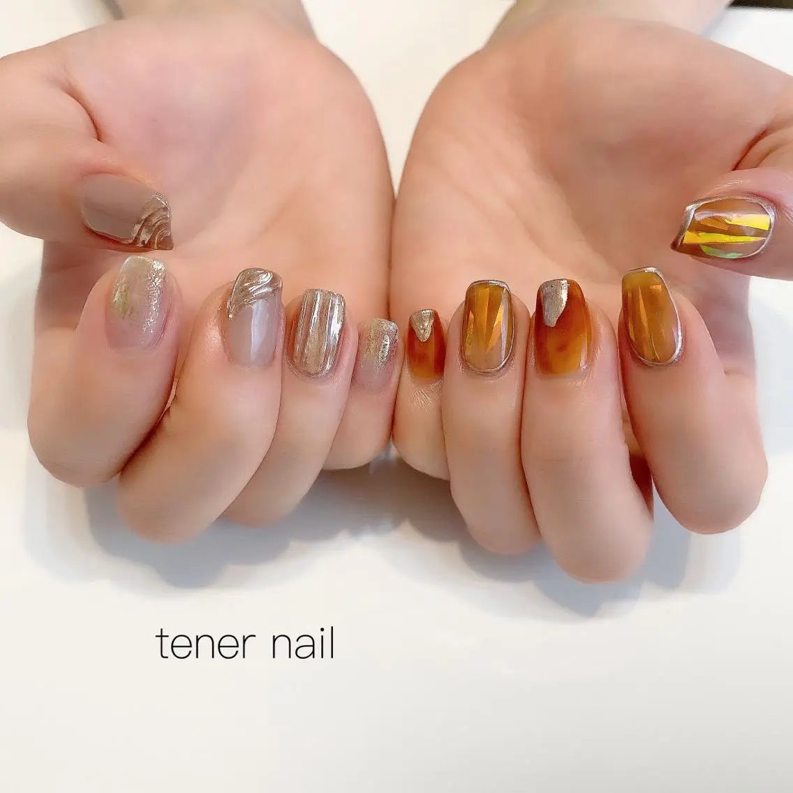 ネイル キラキラネイル ミラーネイル ニュアンスネイル テネルネイル tener nailのネイルデザイン