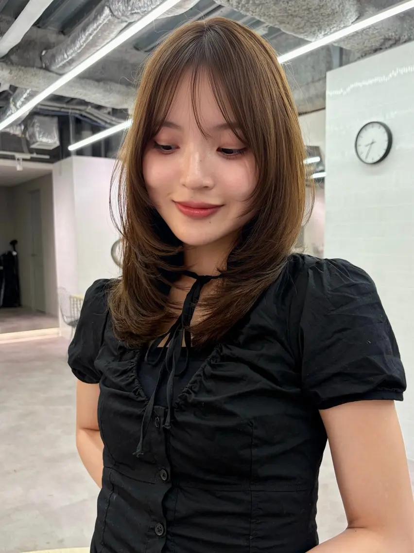ミディアム ヘアカラー トリートメント ハッシュ/レイヤー カット横浜/心結のヘアスタイル