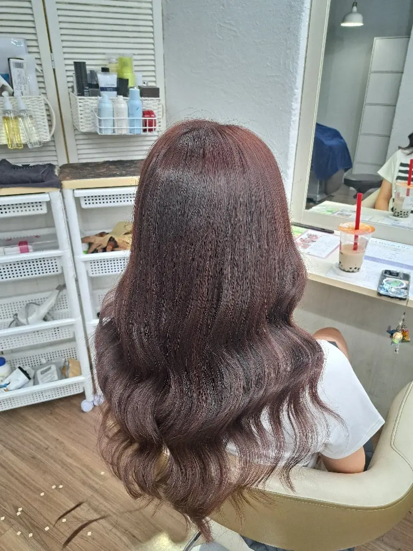 ロング カラー ブラウンカラー ピンクカラー ピンクブラウン エクステ ヘアカラー トリートメント エクステ GLOSS心斎橋🌹 はるなのヘアスタイル