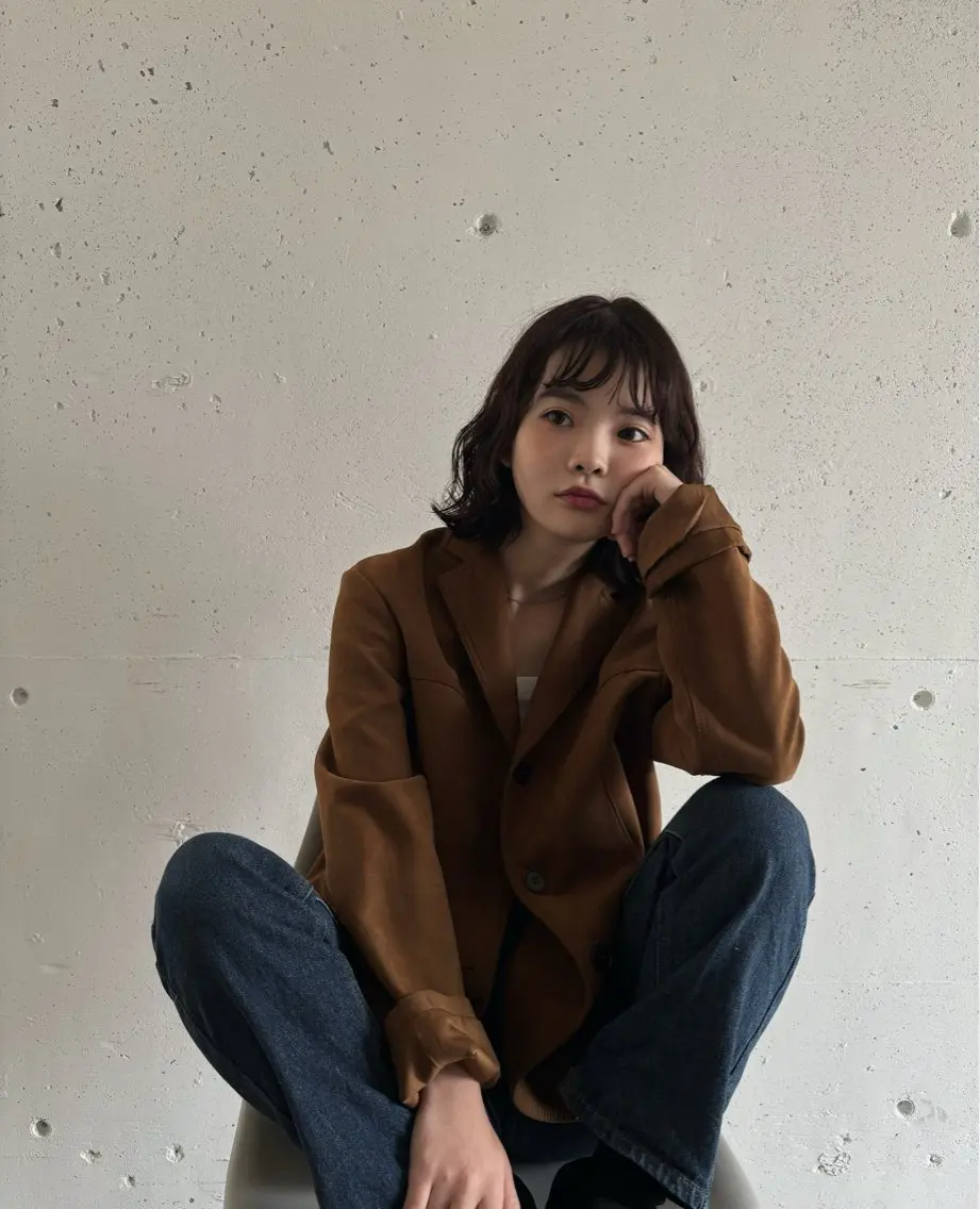 ミディアム ミディアムパーマ ボブ くびれヘア レイヤーカット 中宗 哲平のヘアスタイル