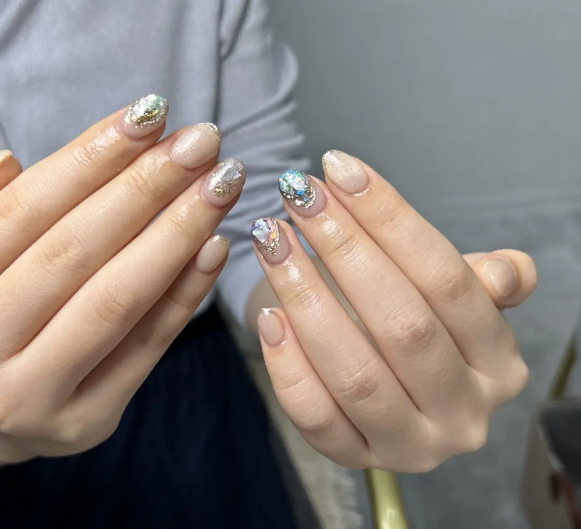 ネイル マグネットネイル ミラーネイル 持ち込み ニュアンスネイル ハンドネイル UM Nail Salonのネイルデザイン