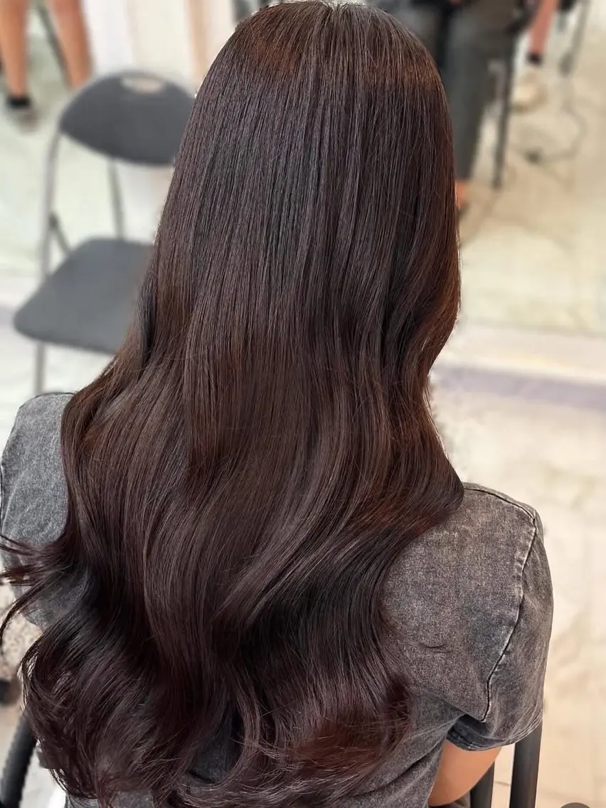 ロング チョコレートブラウン カット ヘアカラー トリートメント JUNA💜 /縮毛 矯正/艶髪/髪質改善のヘアスタイル