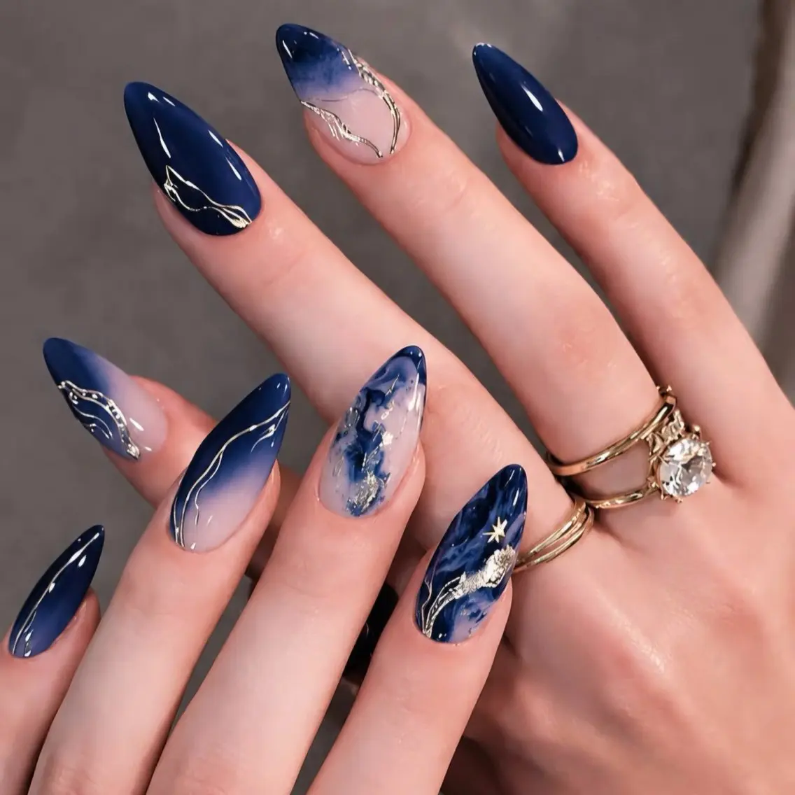 ネイル アートネイル ブルー ジェルネイル グラデーション 大理石ネイル(マーブル) ハンドネイル ハンドケア Umee Nailのネイルデザイン