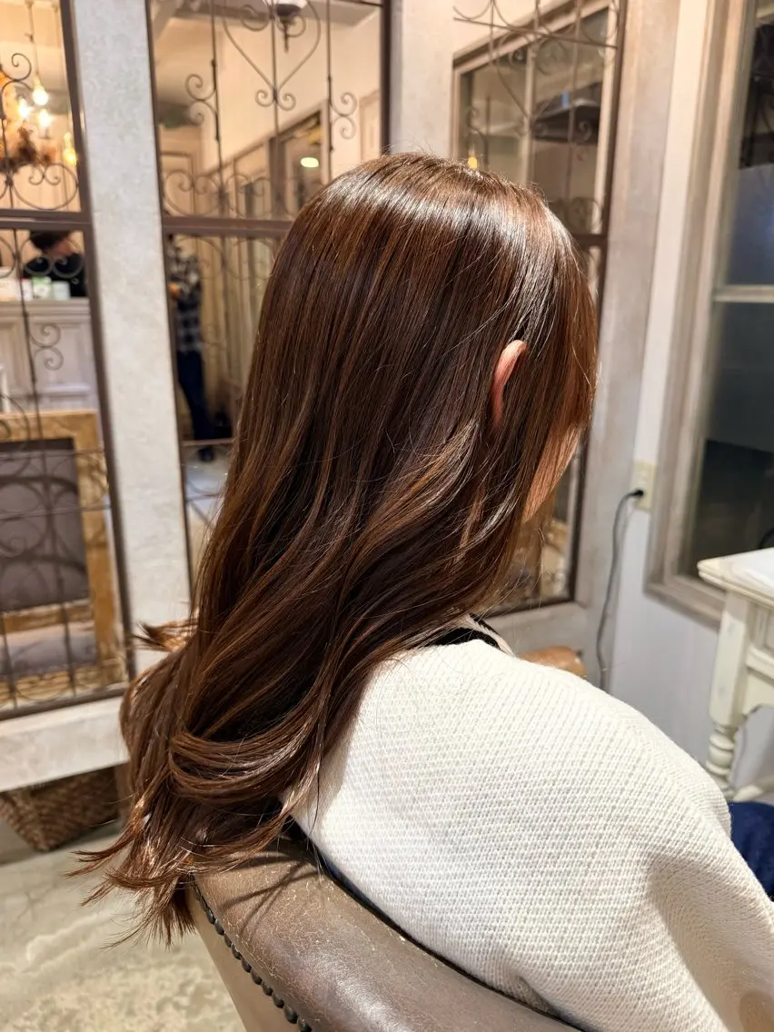 似合わせカット+艶カラー+プレミアムリペアTRの写真