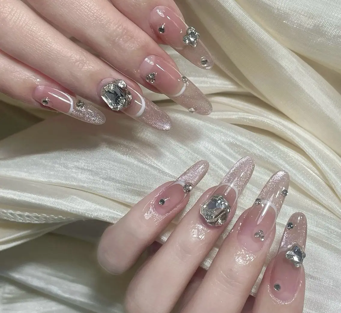 ネイル チークネイル フラワーネイル ガーリー 韓国ネイル マグネットネイル SunNail池袋駅 ワンホンネイルのネイルデザイン