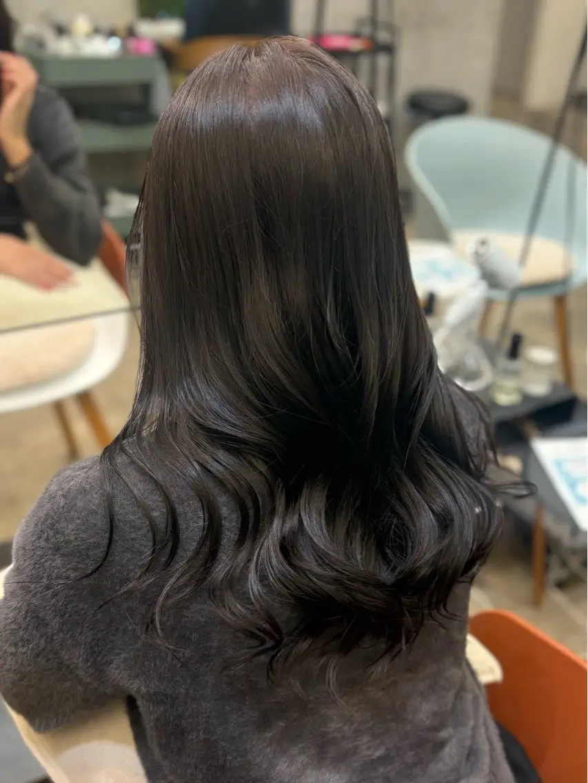 セミロング 縮毛矯正 ヘアカラー 透明感カラー/赤み消 しカラー/もものヘアスタイル