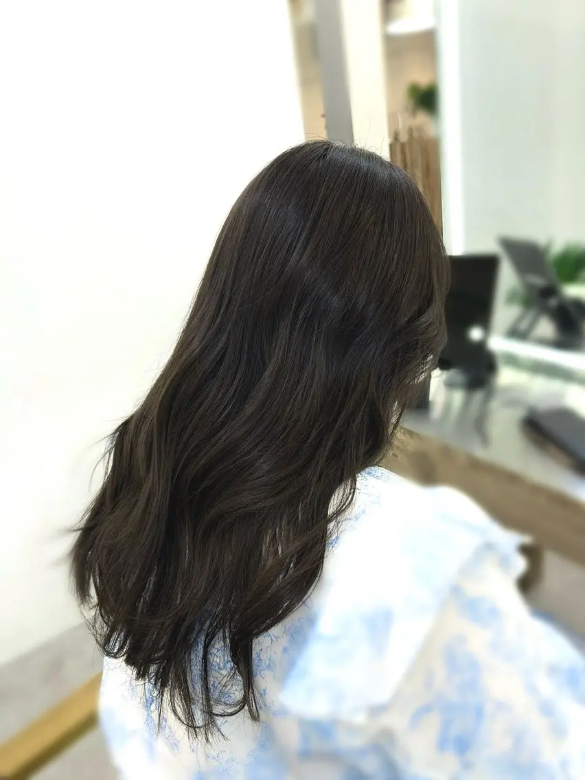 ロング カラー ブラウンカラー HARUKA 🤍のヘアスタイル