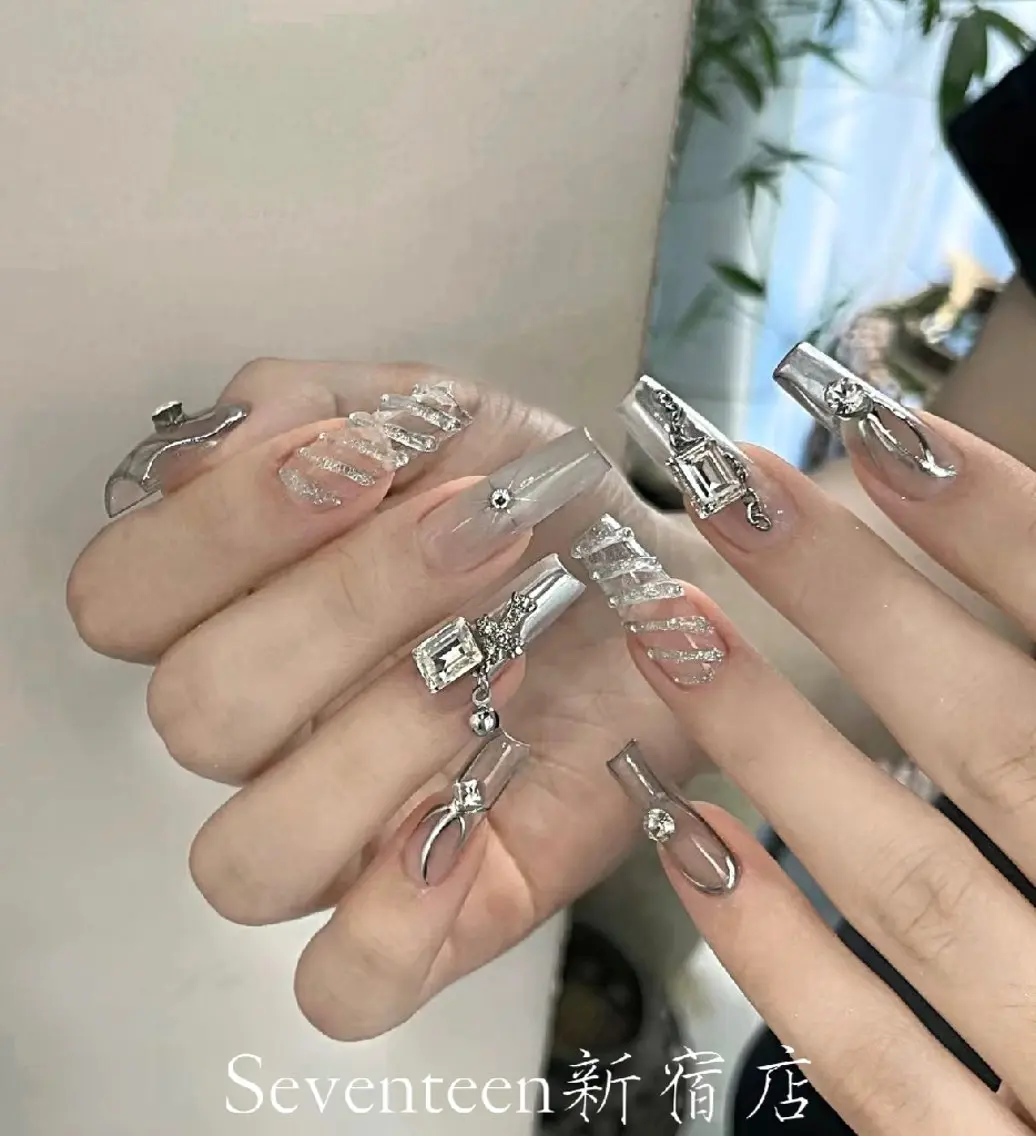 ネイル puka eyelash新宿店のマツエク・マツパデザイン