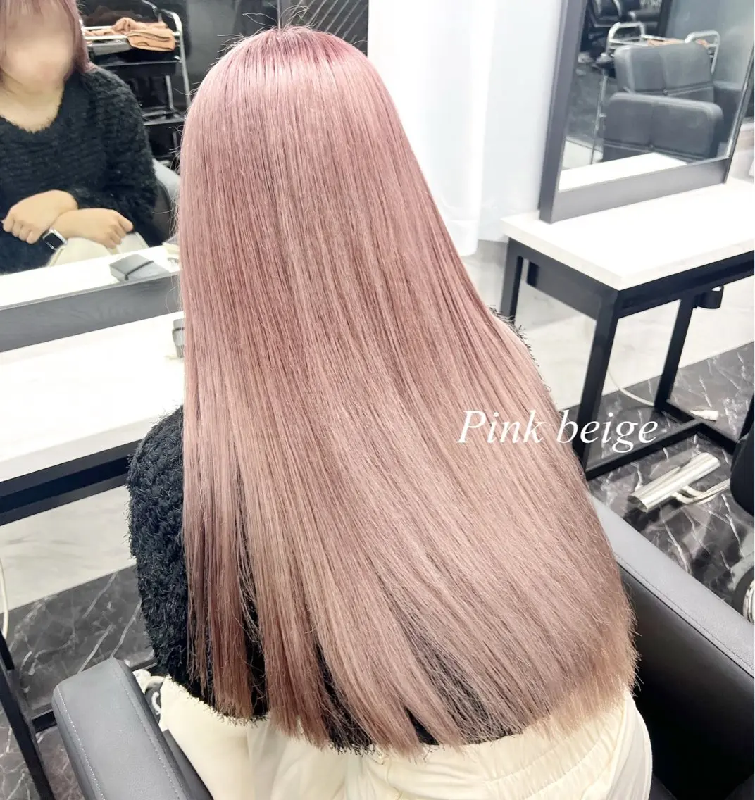 ロング カラー シールエクステ ハイトーンカラー エクステ ヘアカラー シールエクステ特化 ハイトーン、NANAのヘアスタイル