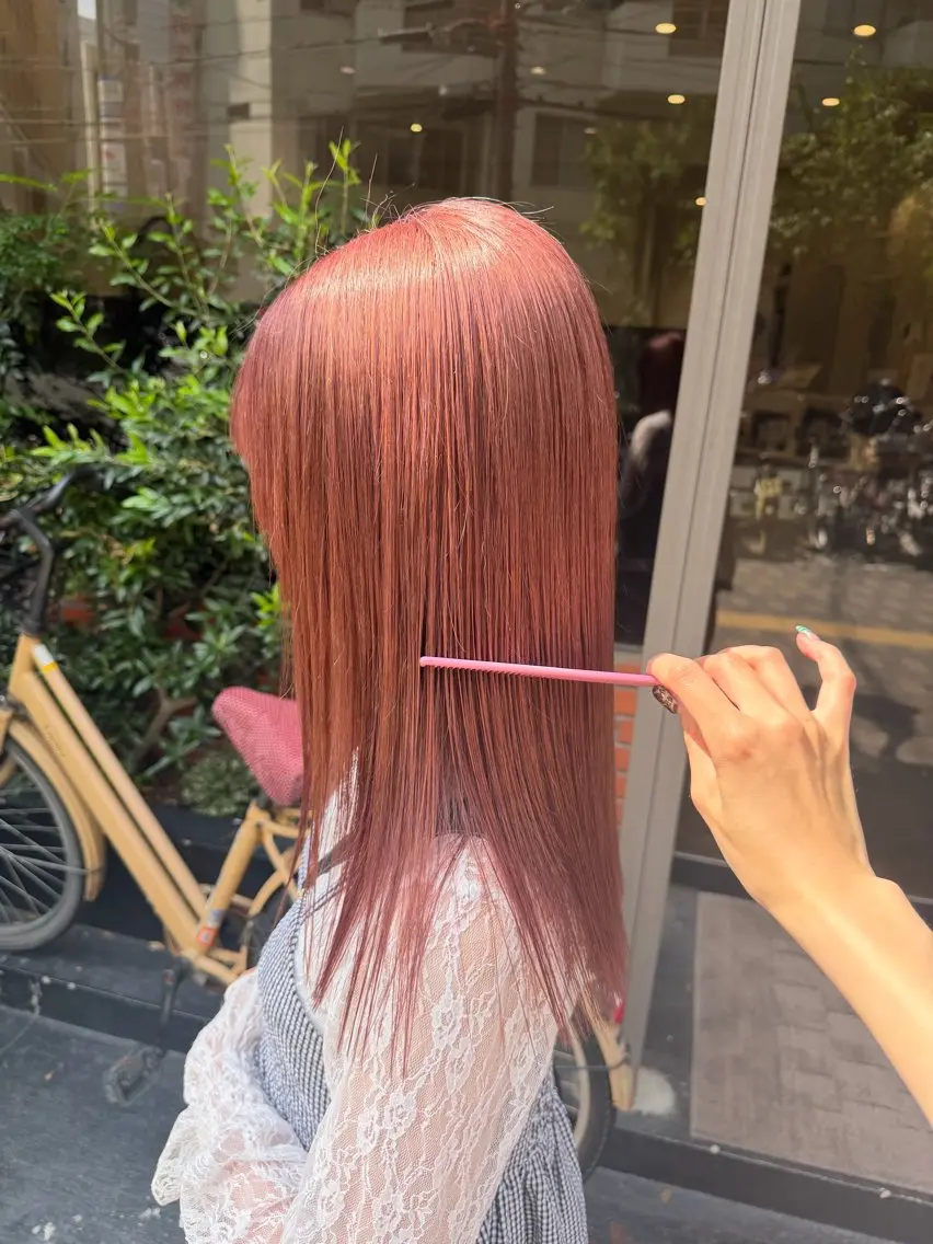 セミロング カラー ブリーチ ヘアカラー トリートメント Karin／ レイヤーブリーチ🥀のヘアスタイル