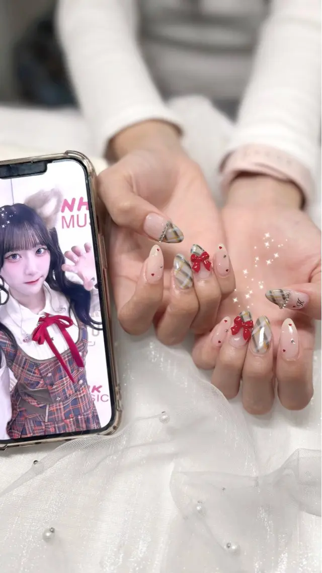 ネイル リボン ハンドネイル ☆saori ☆のネイルデザイン