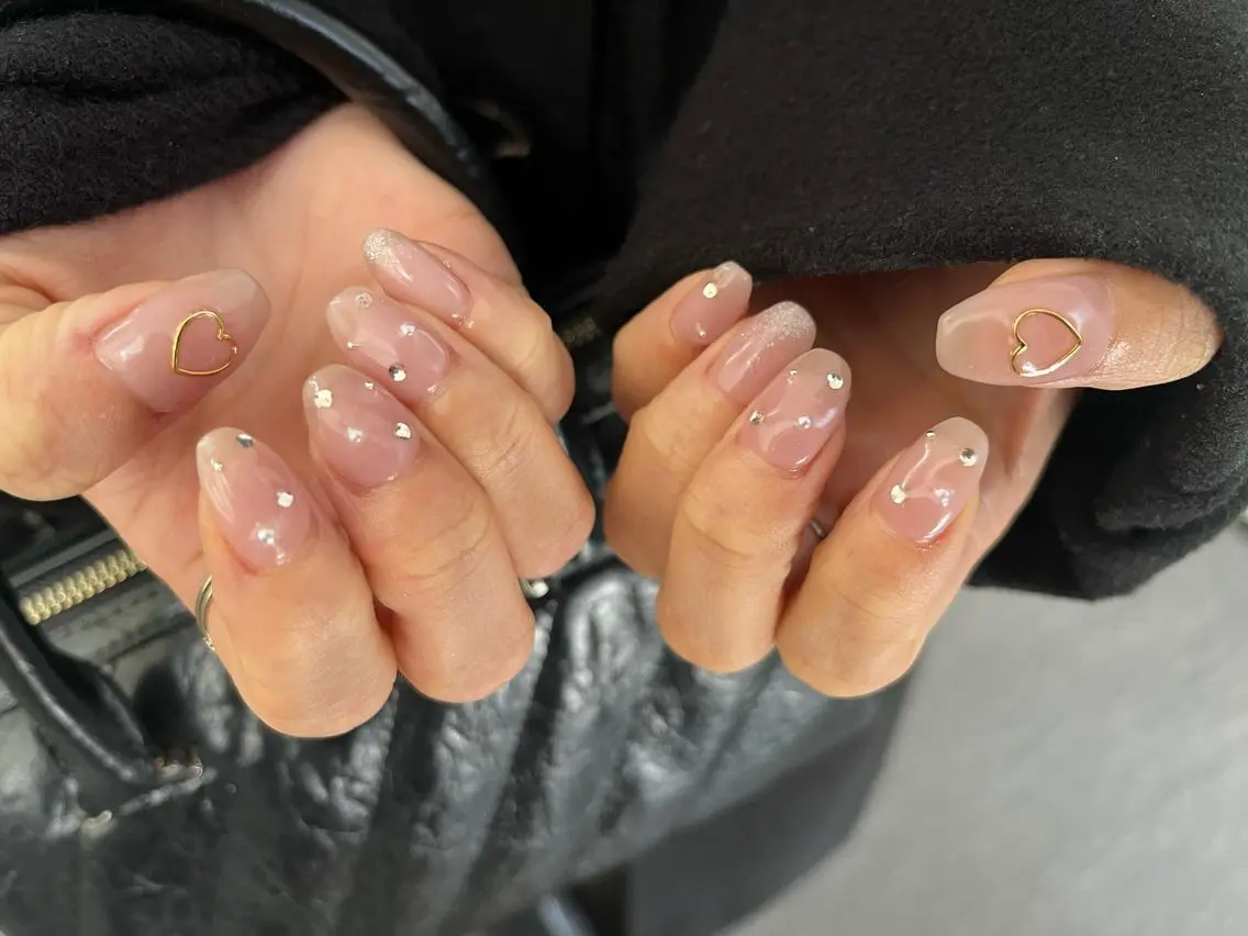 nail* runa🌻のネイルデザイン