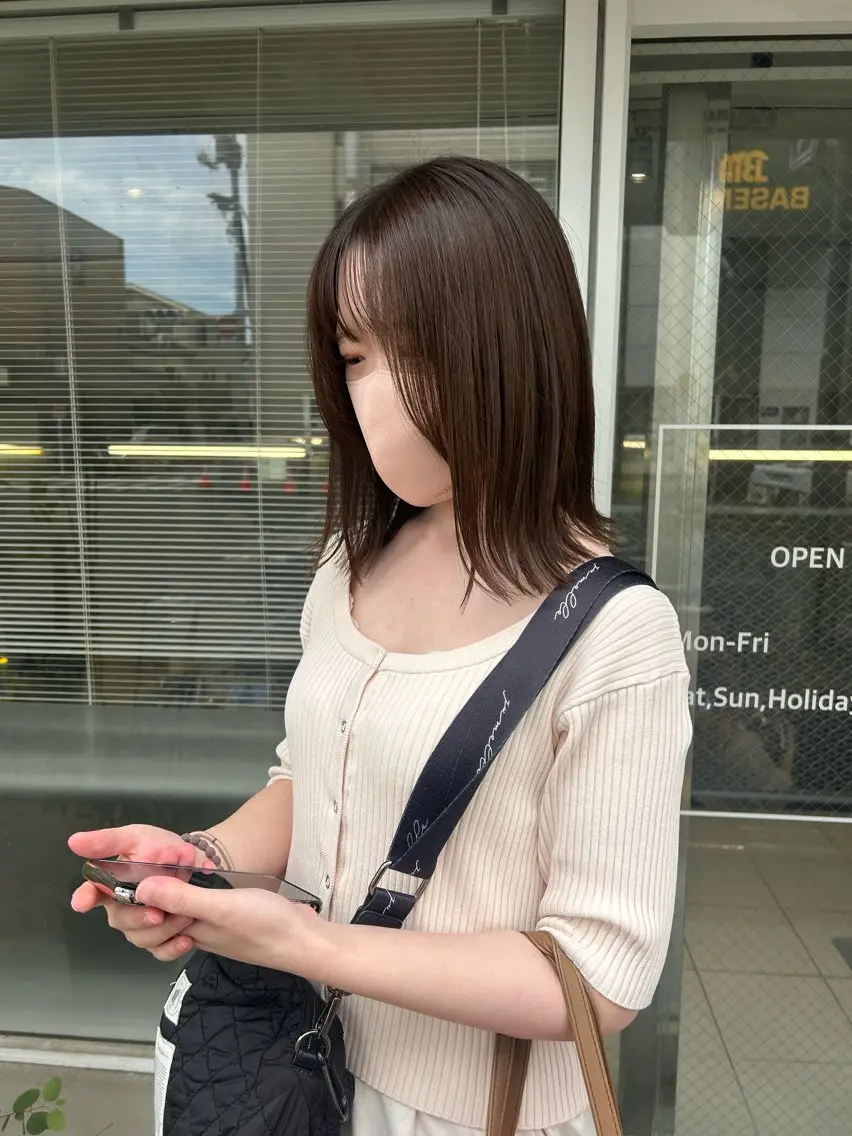 ミディアム カラー グレージュ オリーブグレージュ オリーブグレー カット ヘアカラー トリートメント 透明感カラー🫧 nanohaのヘアスタイル