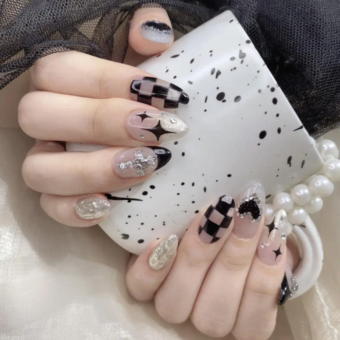 ネイル Queen‘s なんのネイルデザイン