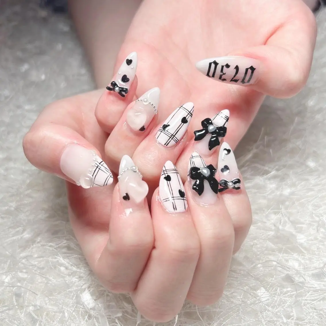 ネイル 長さ出し フレンチネイル ジェルネイル グラデーション 韓国ネイル ハンドネイル Nail&eye Belire 新宿のネイルデザイン