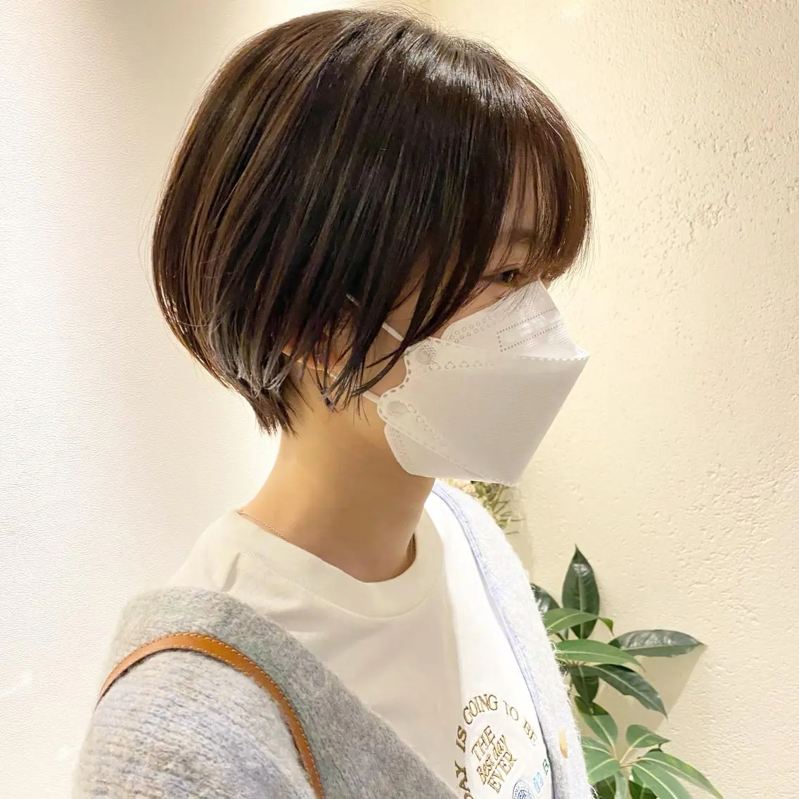 ショート アッシュ ボブ 髪質改善 レイヤーカット ショートヘア カット ヘアカラー トリートメント ショート〜ミディアム 喜多司のヘアスタイル
