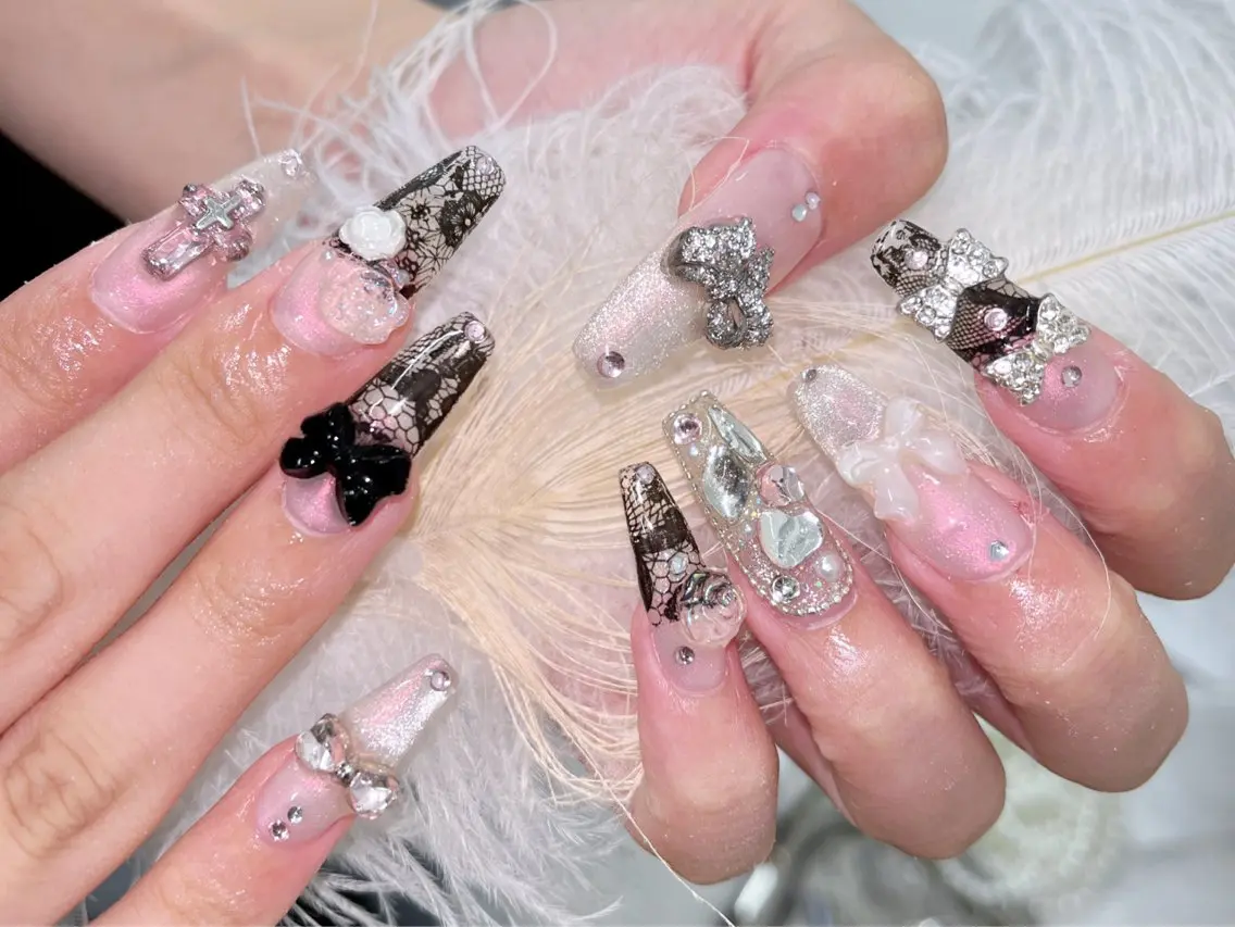 ネイル Glow Nail スカルプ専門店のネイルデザイン