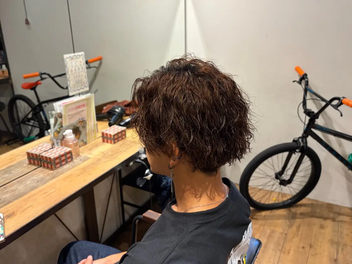 パーマ 喜友名 ウララのヘアスタイル
