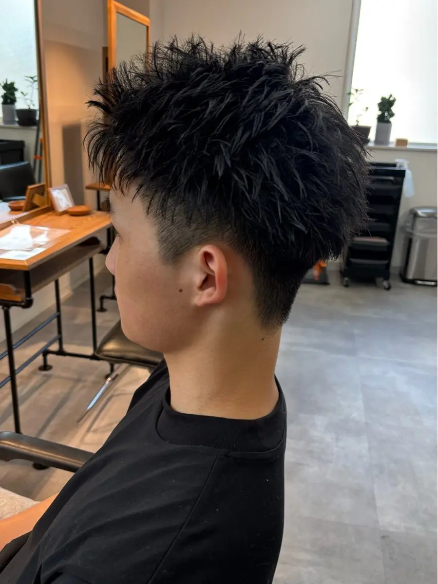 メンズ アップバング スパイキーショート カット 保立メンズパーマ /メンズカット船橋駅のヘアスタイル