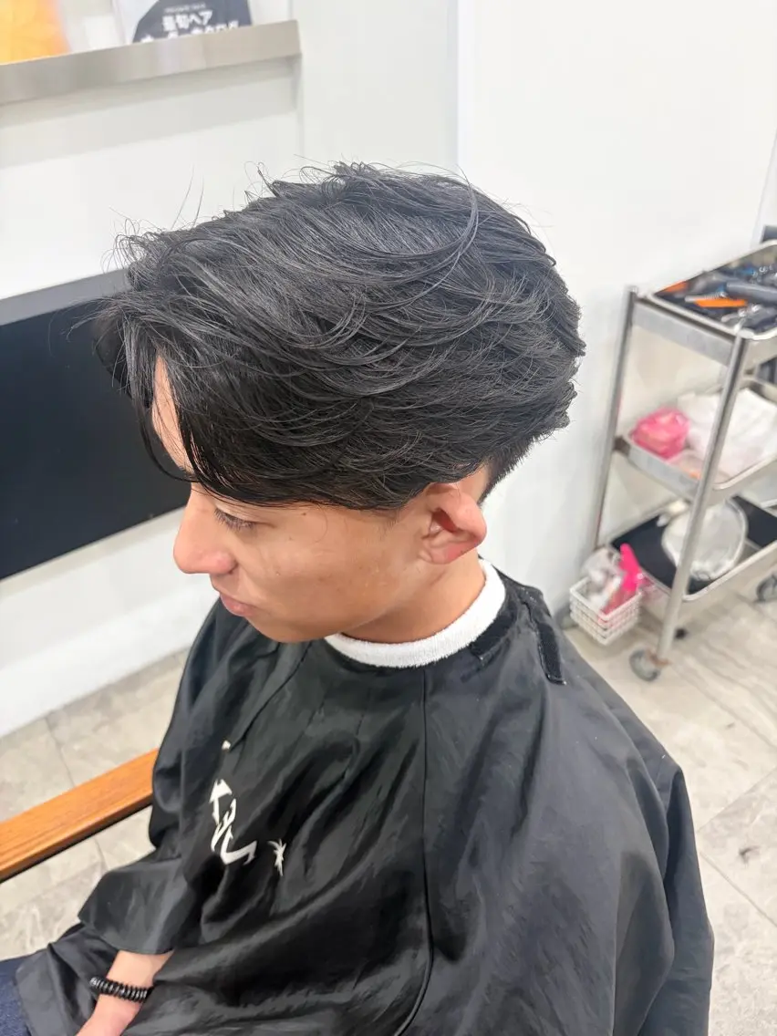 メンズ センターパート フェザーパーマ メンズパーマ カット 静岡 / 毛流れ特化 /メンズヘア/真大のヘアスタイル