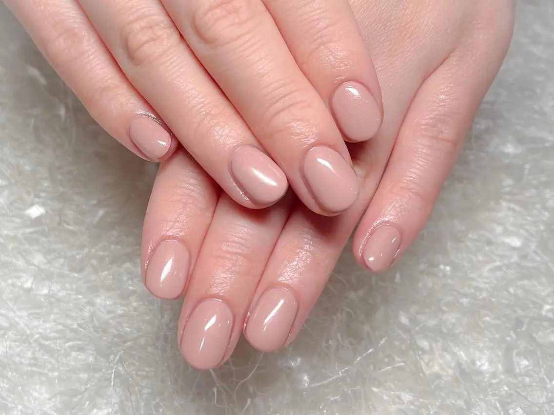 ネイル 長さ出し フレンチネイル ジェルネイル グラデーション 韓国ネイル ハンドネイル Nail&eye Belire 新宿のネイルデザイン