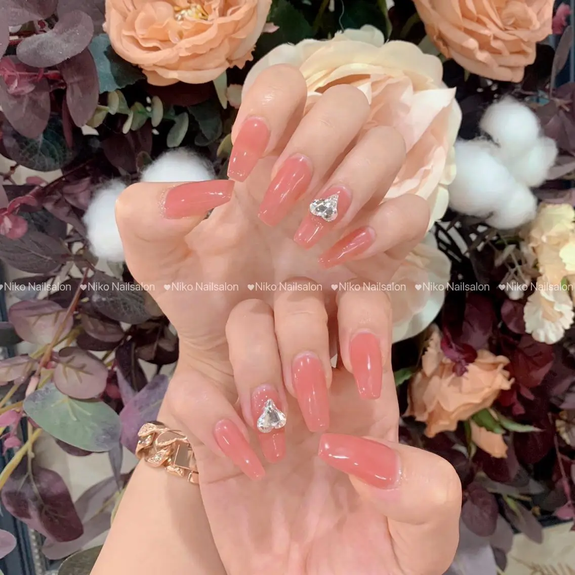 ネイル チークネイル 長さ出し フットネイル フレンチネイル ジェルネイル ハンドネイル Niko Nail salon 銀座本店のネイルデザイン