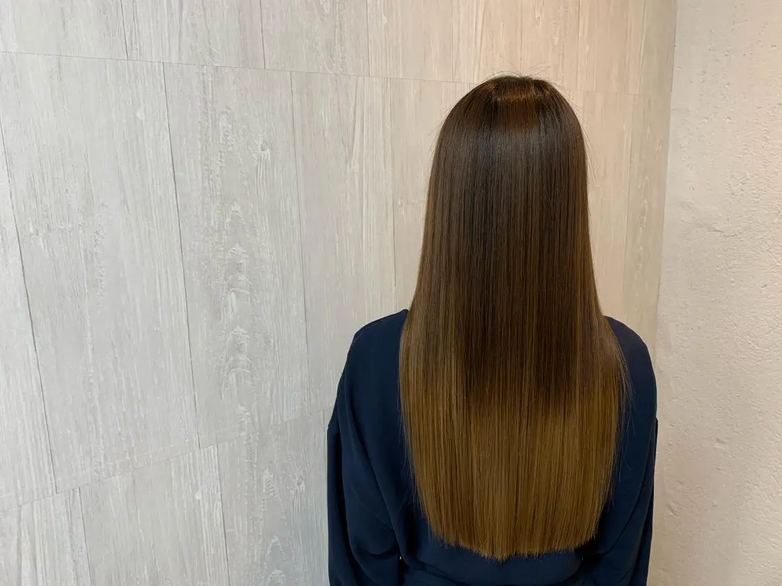ロング エクステ エクステ GLOSS 心斎橋 山上のヘアスタイル