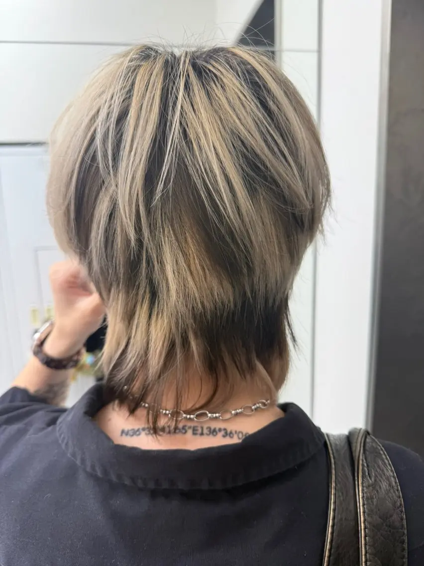 カラー デザインカラー ヘアカラー AISA viewNAGOYAの眉毛・アイブロウイメージ