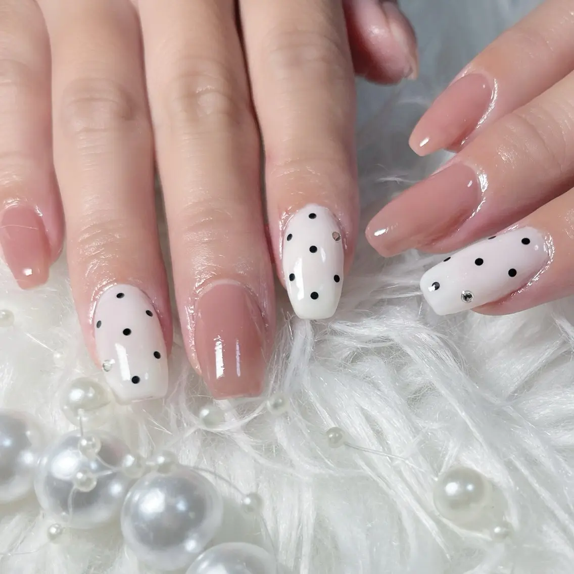 ネイル ハンドネイル nail salon M'U ｒｕｎａ🎀のネイルデザイン