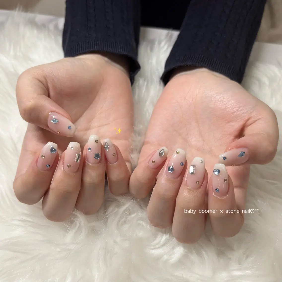 ネイル ハンドネイル REVIA: natsukiのネイルデザイン