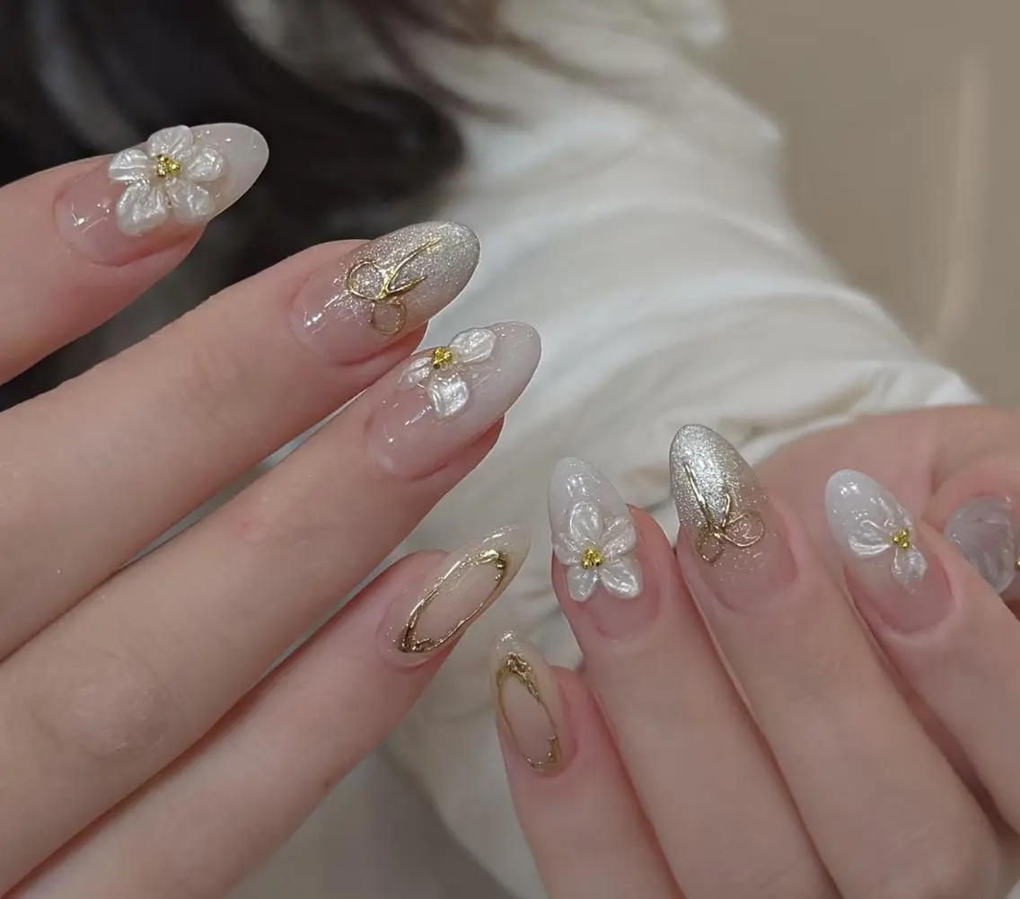 ネイル ハンドネイル Pure&Rich Nailのネイルデザイン