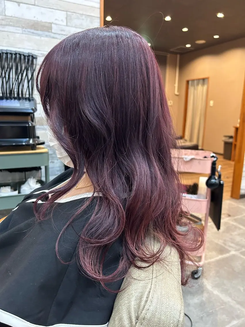 カラー 木庭 愛莉のヘアスタイル