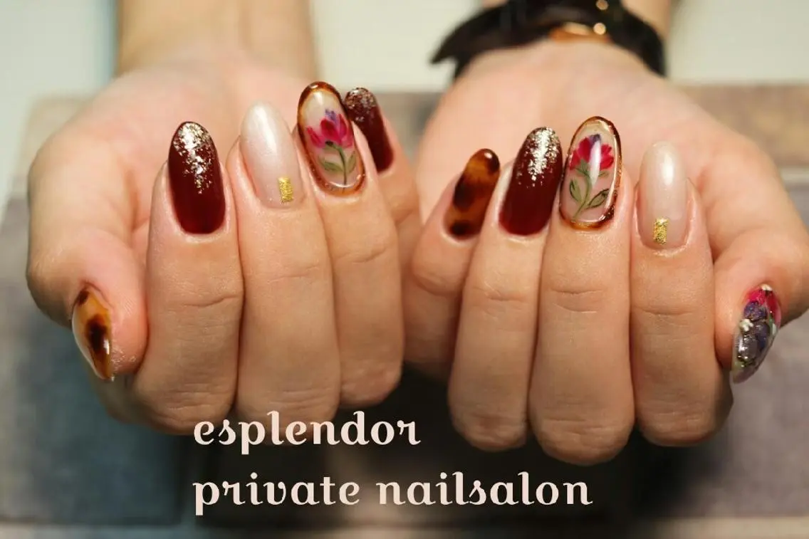 ネイル べっ甲ネイル 持ち込み esplendor  小野寺のネイルデザイン