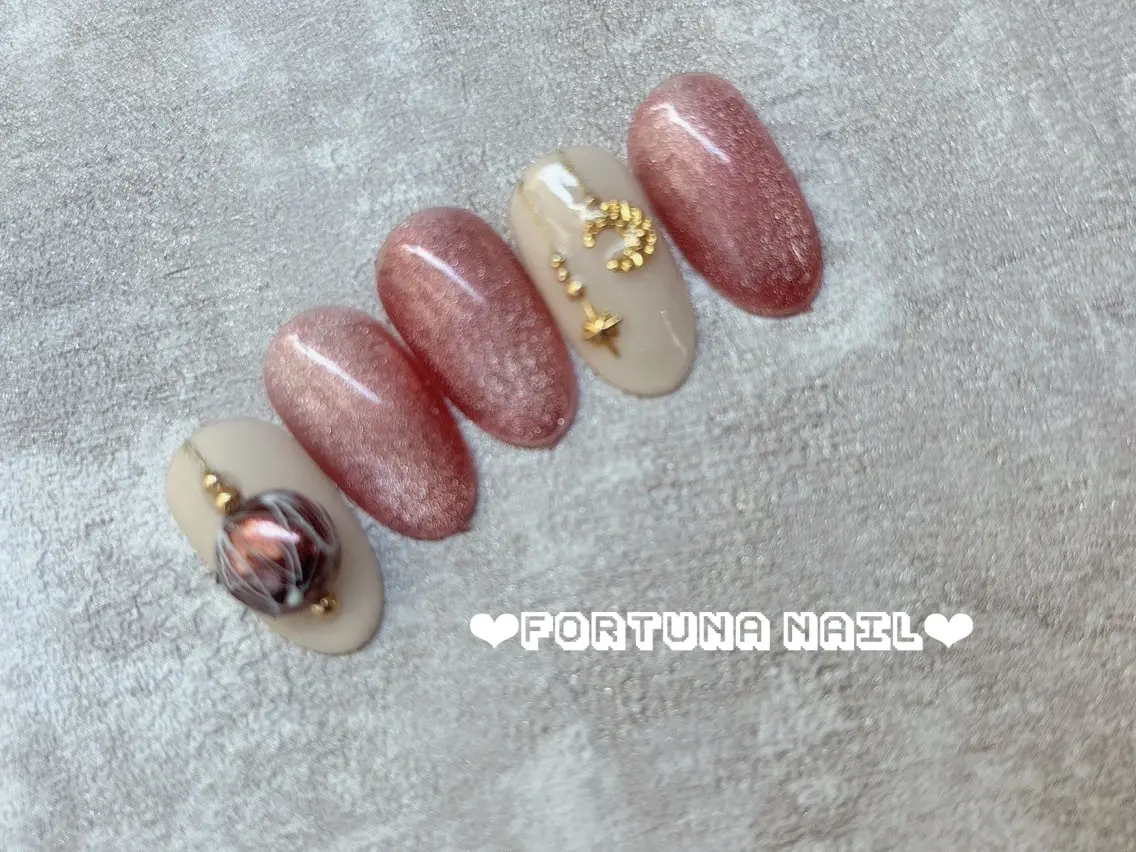 ネイル 冬ネイル クリスマス Nail •Head スパFortunaのネイルデザイン