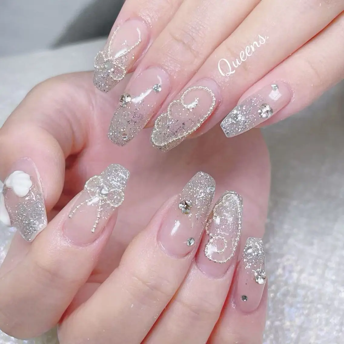 ネイル ハンドネイル Queens 新宿本店のネイルデザイン
