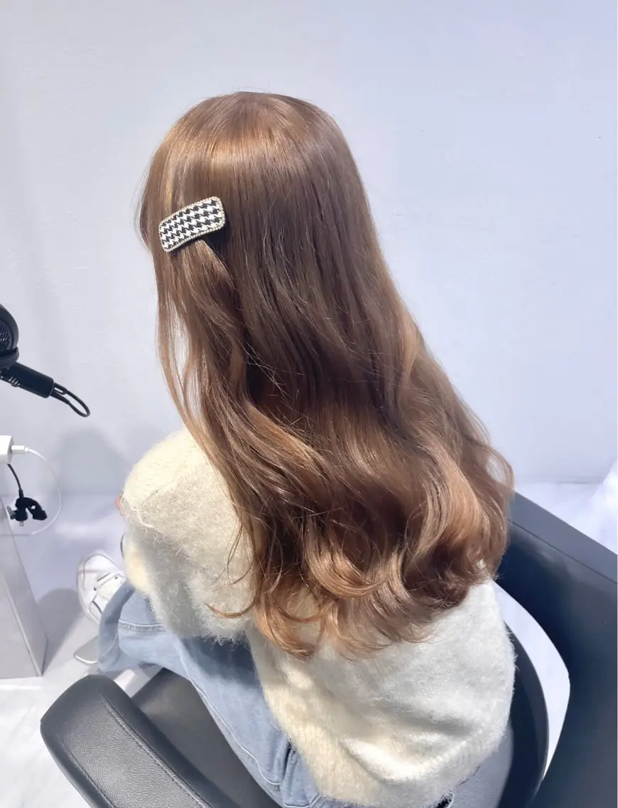 セミロング カラー 表参道♡暗髪♡ 艶カラー♡アユミのヘアスタイル