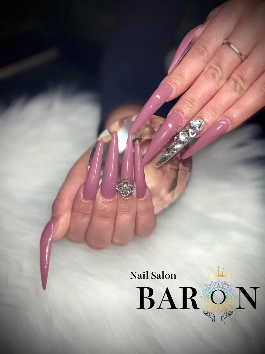ネイル ワンカラーネイル ♛︎BARON♛︎ MASHIROのネイルデザイン