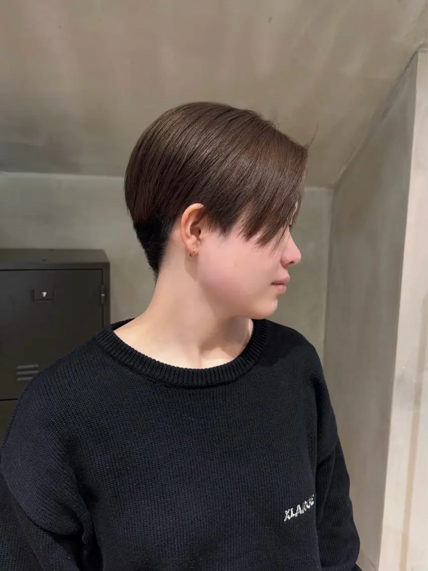 ショート ヘアカラー mei🪽 カラー/パーマモデルのヘアスタイル