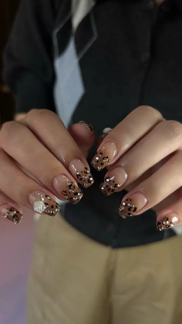 ネイル アートネイル 持ち込み Nailstudio Hulmのネイルデザイン