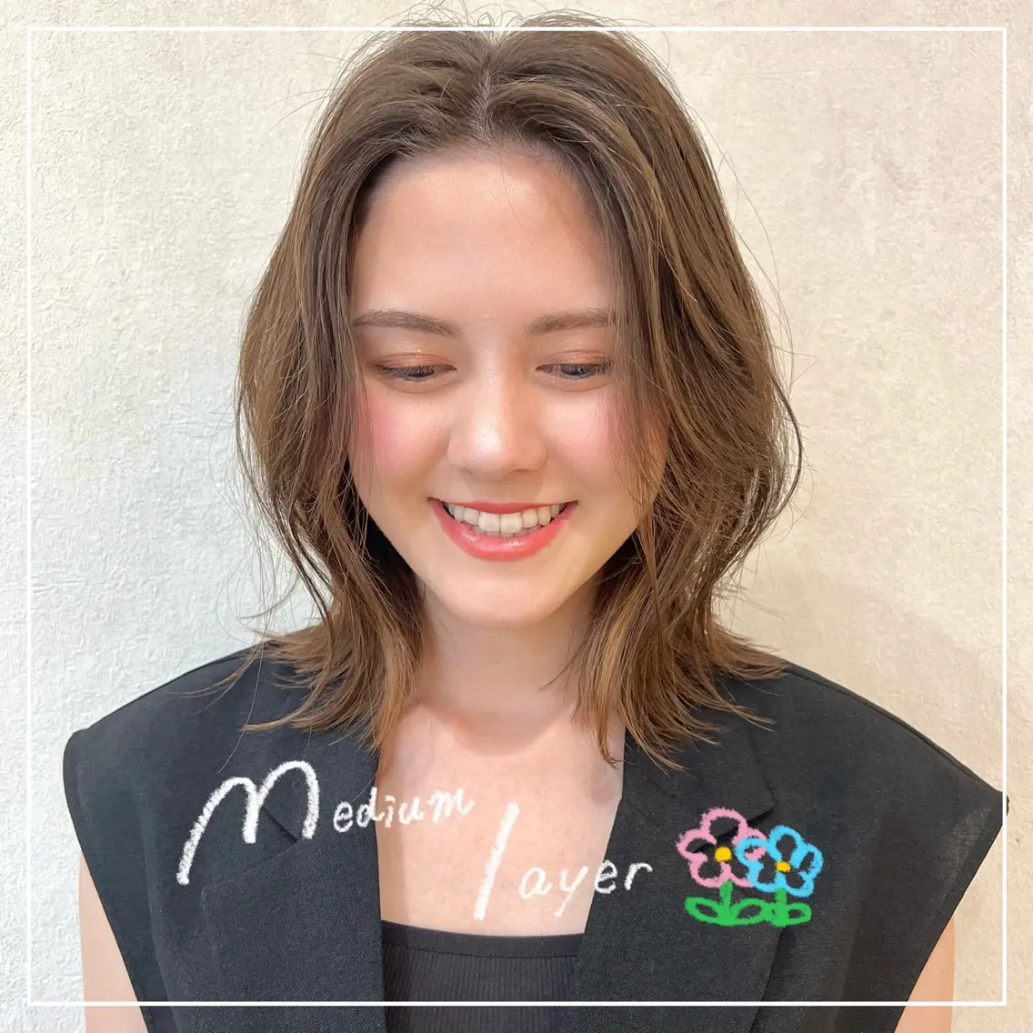ミディアム カラー くびれヘア 韓国風ヘア カット ヘアカラー トリートメント 🤍オオカワ レイナ🤍のヘアスタイル