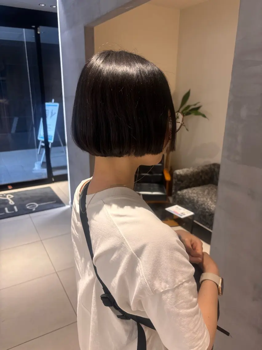 ショート カラー 透明感カラー ボブ 髪質改善 似合わせカット カット ヘアカラー トリートメント RABU /髪質改善 伏見/ヘアケアサロンのヘアスタイル
