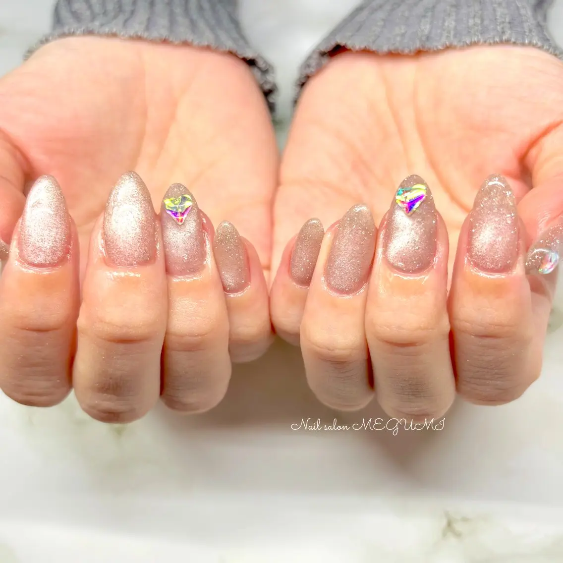 ネイル マグネットネイル Nail salon MEGUMIのネイルデザイン