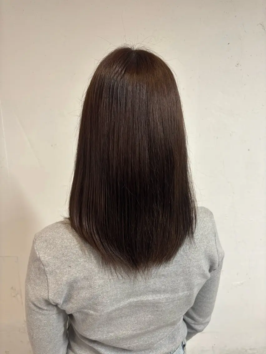 カラー ブラウンカラー 六信 咲希のヘアスタイル